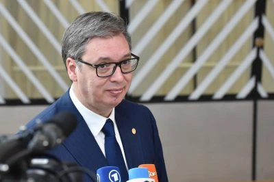 Сербія готується відбивати вторгнення трьох сусідніх країн, - президент Вучич