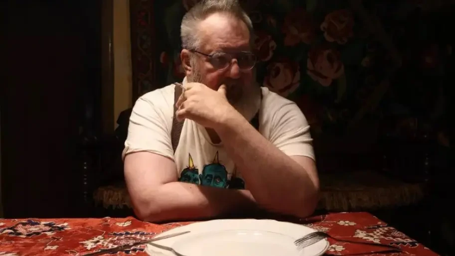 Скандально відомий звільненням інвалідів депутат Шмушкович забув задекларувати дві квартири та понад 8 млн готівки